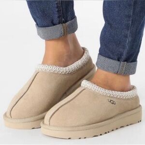UGG Tazz Suede Slippers Shoes Size 9